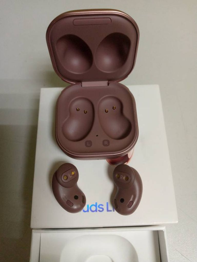 Samsung galaxy buds live