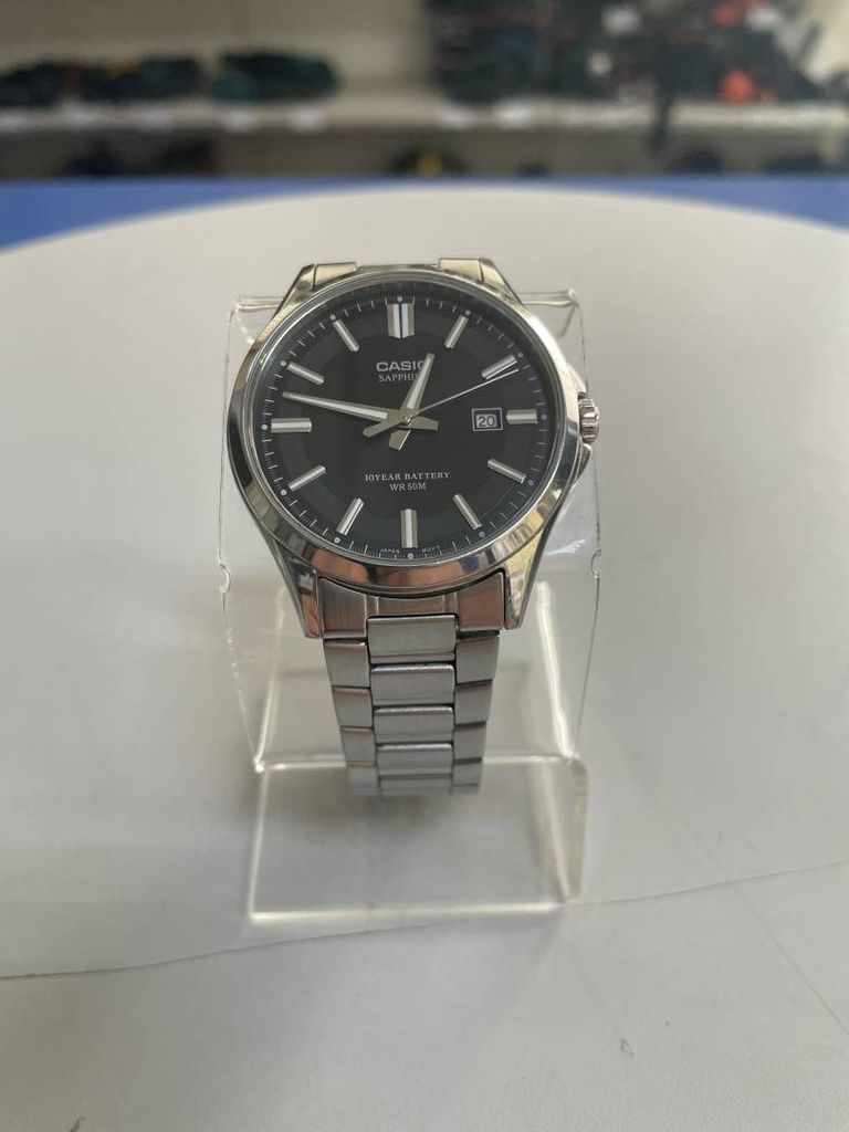 Casio MTS-100D-1AVEF