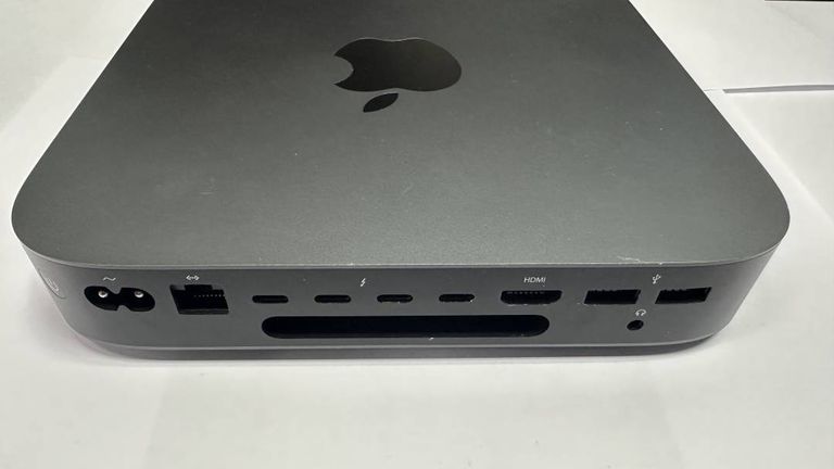 Дешиво Apple Mac mini A1993 (Z0W2000U7) с ломбарда