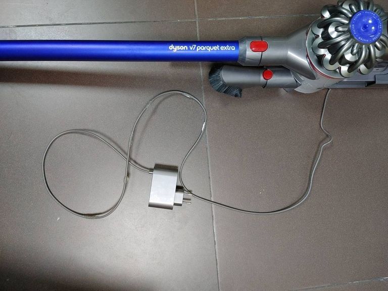 Объявление Dyson v7 parquet extra Б/У