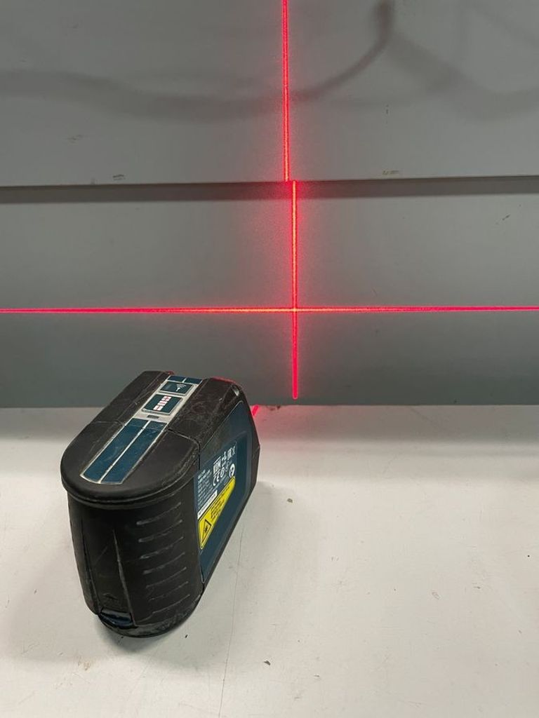 Дешево Bosch gcl 2-50 з ломбарду