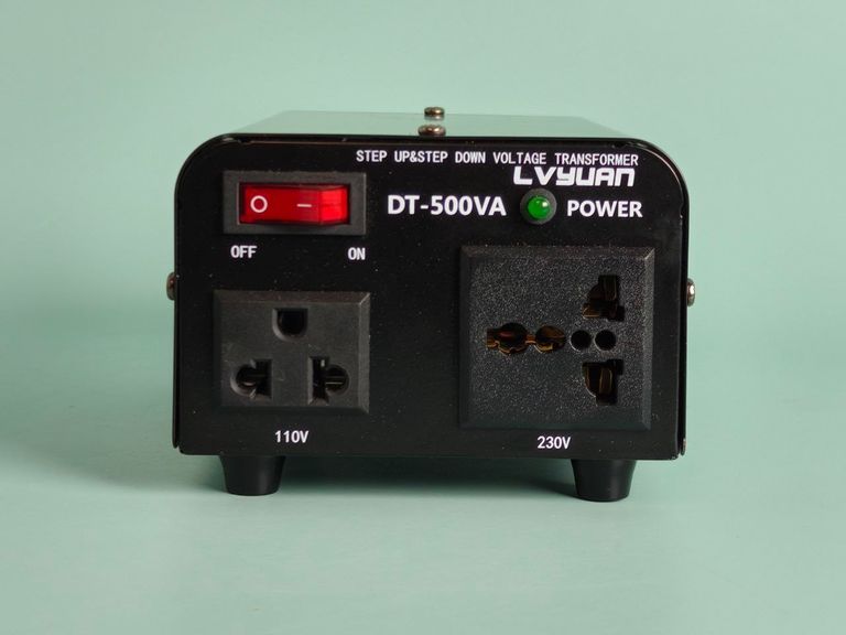 Купити Перетворювач напруги 500W 110V-230V 230V-110V LVYUAN DT-500VA. Новий. Б/У