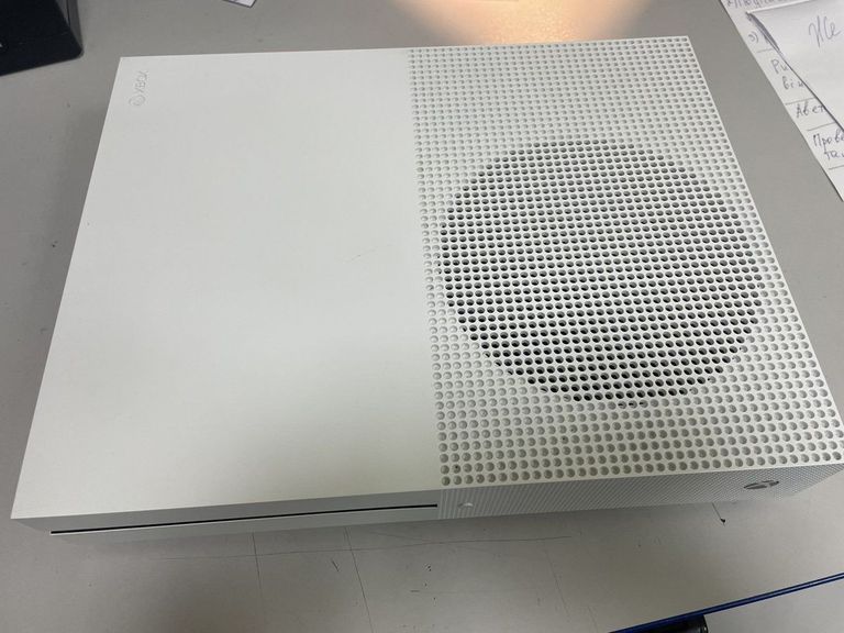 Microsoft Xbox One S 1TB Код:01-200499829. Изображение 6