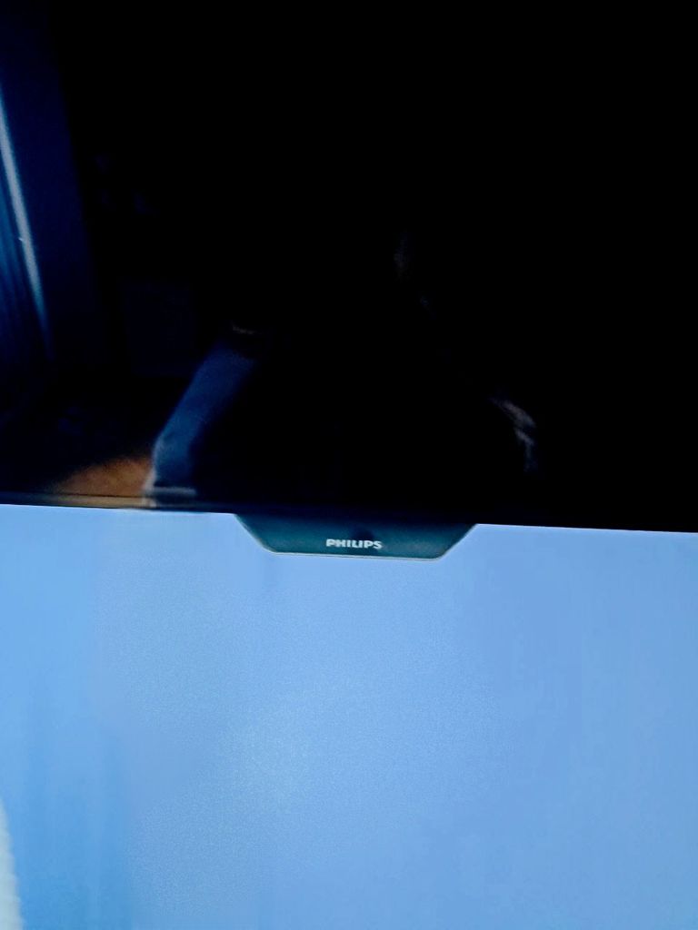 Дешиво Philips 55PUS9104 с ломбарда