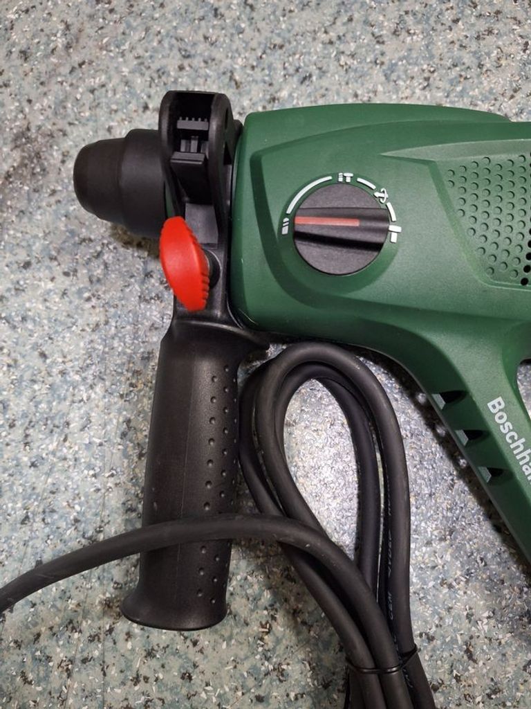 Дешево Bosch pbh 2100 re з ломбарду