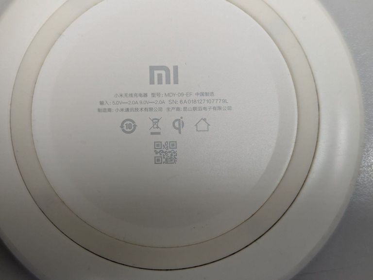 Объявление Xiaomi Mi Wireless Charger White (MDY-09EF) Б/У