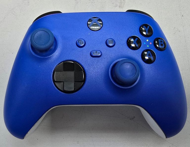 Дешево Microsoft xbox series x s wireless controller shock з ломбарду