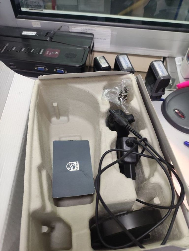 Оголошення Philips Shaver series 5000 S5589/38 Б/У