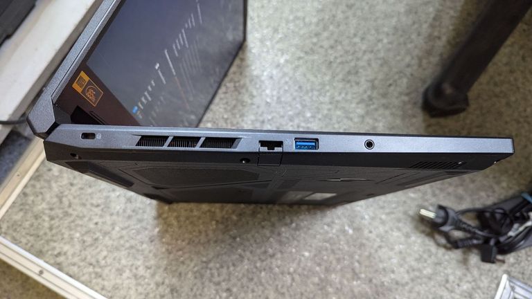 Acer 16/ryzen 5 8645hs ddr5/16gb ddr4/hdd *відсутній/ssd512gb+ssd 2tb/geforce rtx4050 6gb Код:01-200627940. Изображение 12