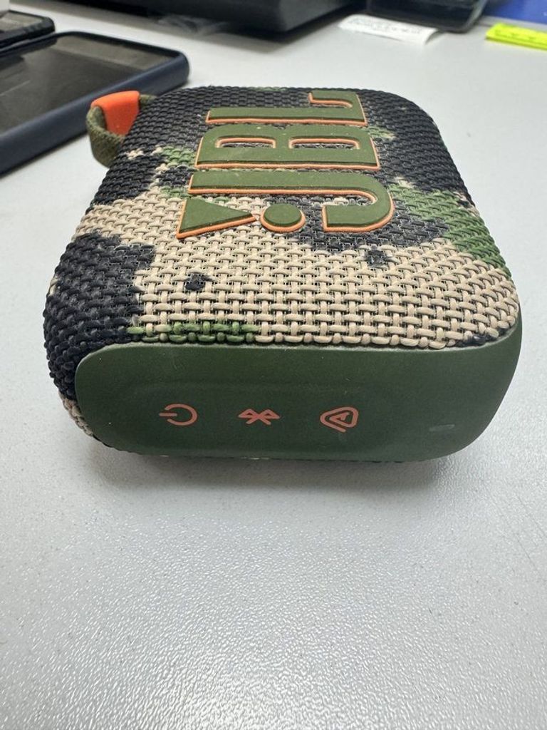 Дешево Jbl go 4 з ломбарду