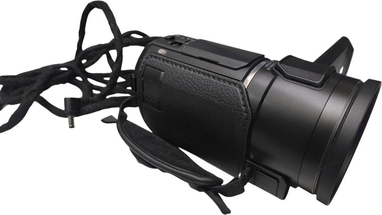 Дешево Panasonic hc-v800 з ломбарду