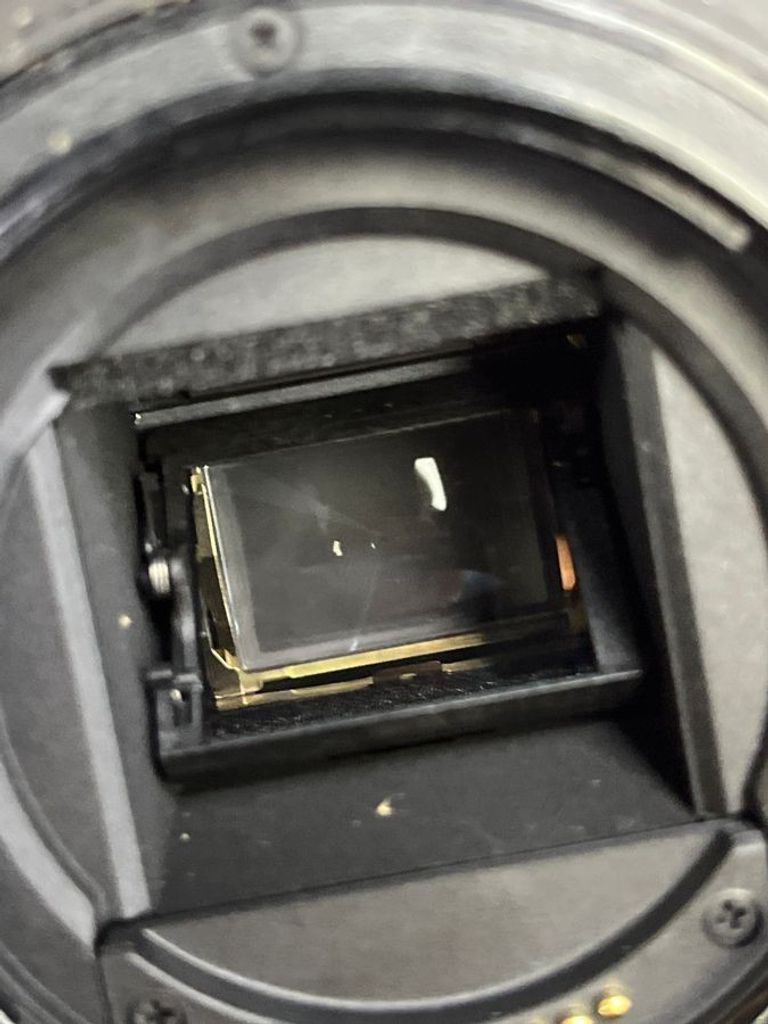 Дешево Canon eos 4000d/ ef-s 18-55mm macro-0-25m-0-8ft з ломбарду