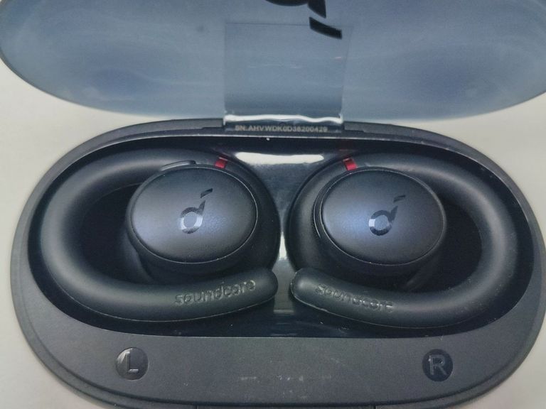 Купить Anker soundcore sport x10 Б/У