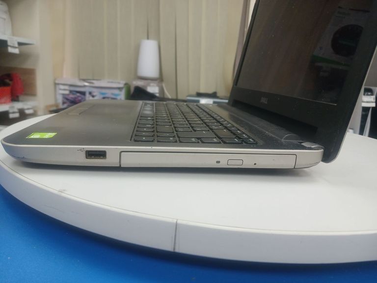 Объявление Dell 14/core i7 3537u ddr3/10gb ddr3/hdd 1000 gb/geforce 720m Б/У