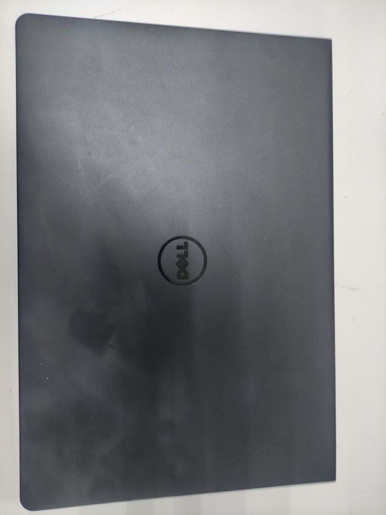 Дешево Dell 15/core i5 7200u ddr3/8gb ddr3/hdd 500 gb/ssd *відсутній/*інтегрована з ломбарду