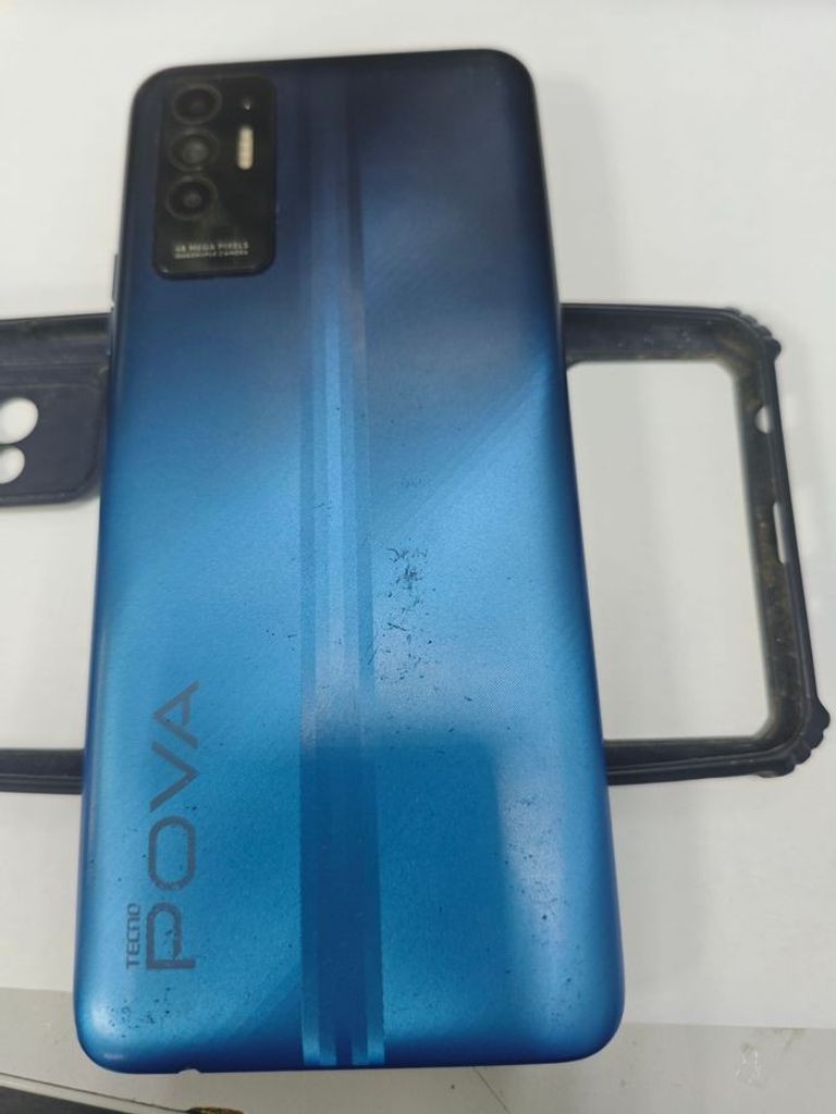 Розпродаж Tecno Pova-2 LE7n 4/64GB DS Dazzle Black (4895180768460), продавець Техноскарб