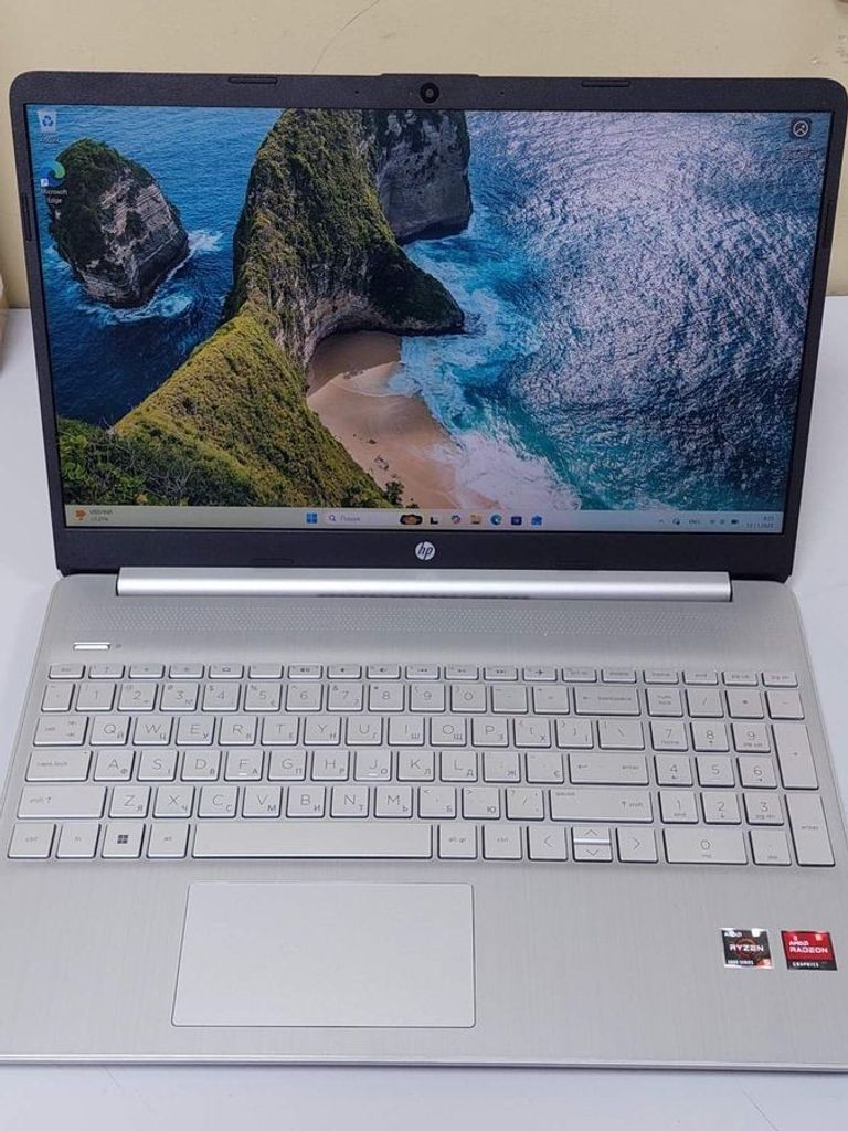 Купити Hp 15/ryzen 5 5500u ddr4/16gb ddr4/ssd 512 gb/*інтегрована Б/У