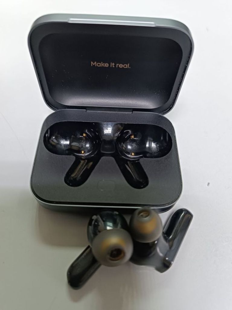 Дешиво Realme buds air 7 pro metallic racing с ломбарда