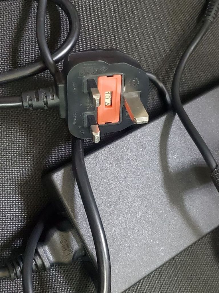 Msi 15/core i7-13700h ddr5/16gb ddr5/hdd *відсутній/ssd 1000 gb/geforce rtx4060 8gb Код:01-200796685. Зображення 20