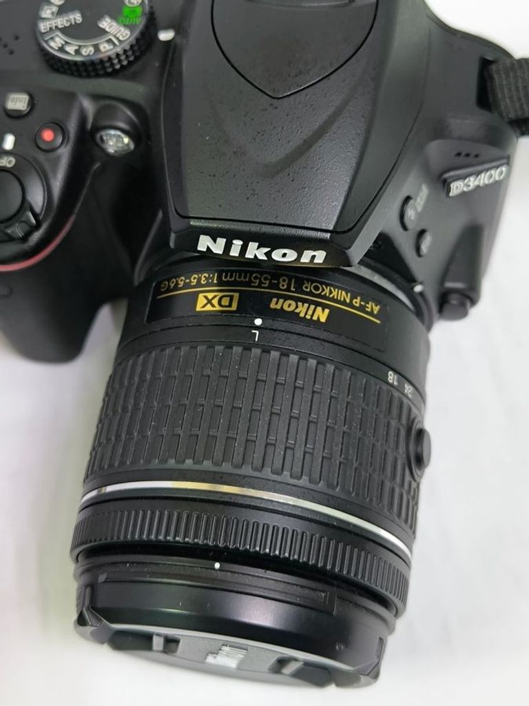 Дешиво Nikon D5000 + Nikkor AF-S DX 18-55mm 1:3.5-5.6G ED с ломбарда