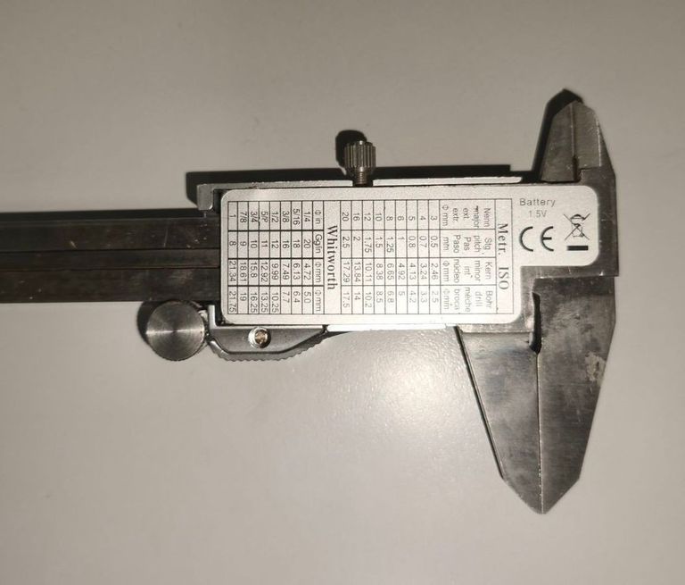 Дешево Miol 15-241 з ломбарду