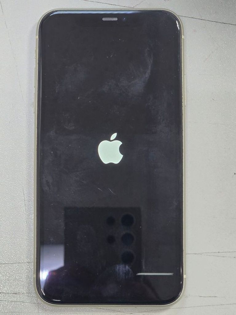 Apple iphone 11 64gb Код:01-200805083. Изображение 7