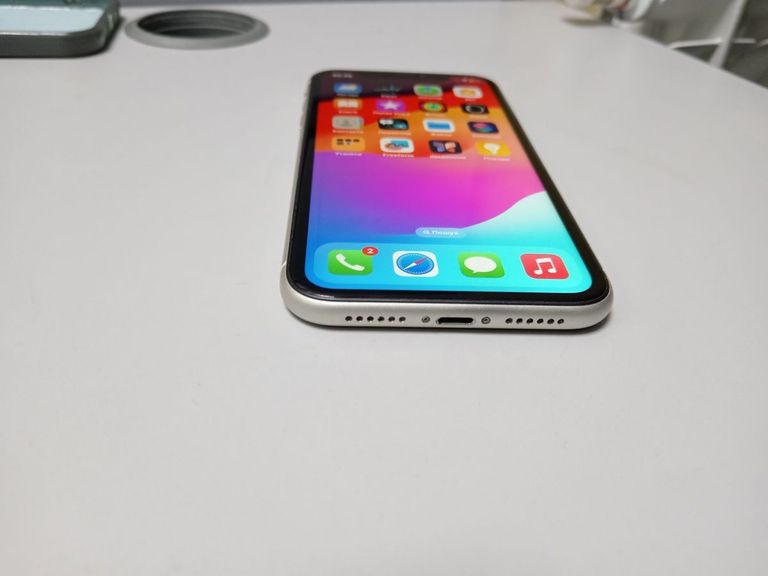 Apple iphone 11 64gb Код:01-200809241. Зображення 5