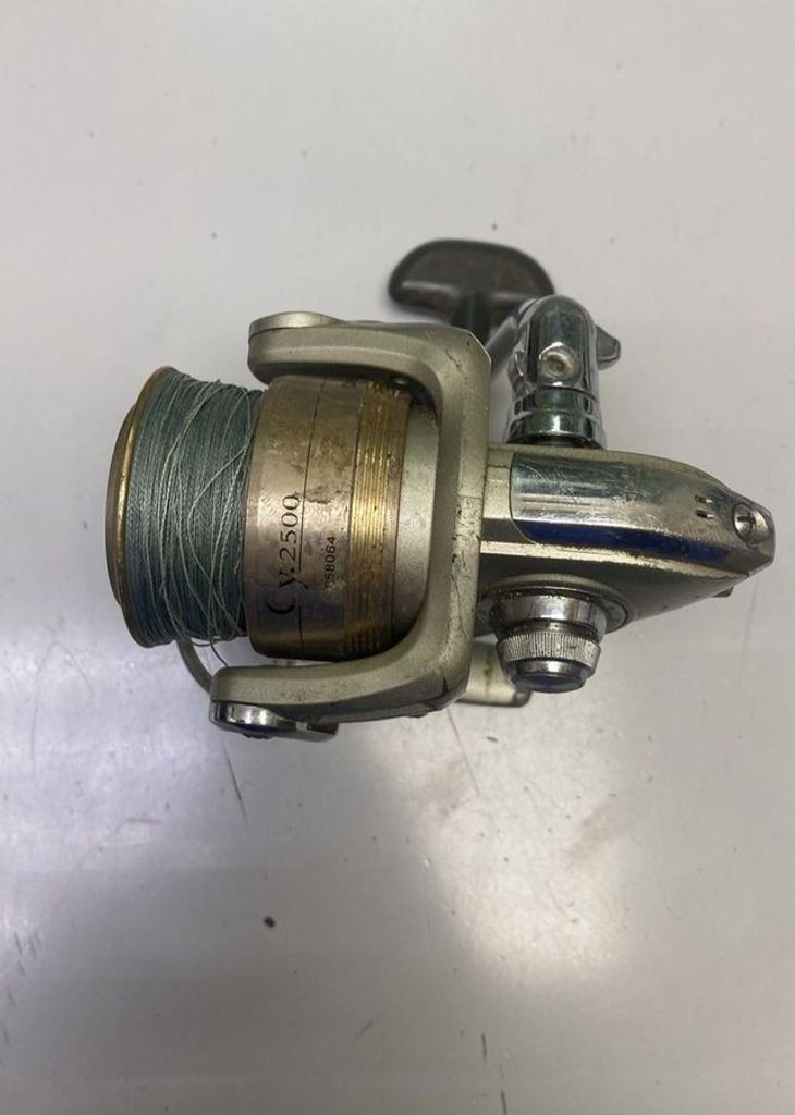 Купить Daiwa cy 2500 Б/У