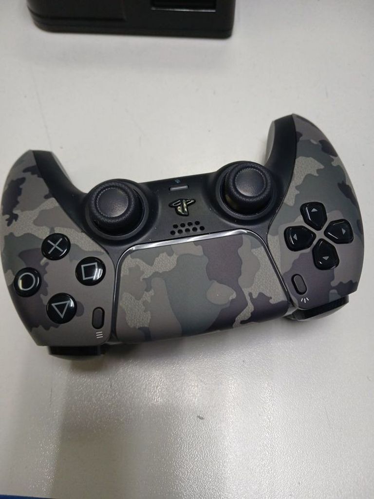 Оголошення Sony DualSense Black Б/У