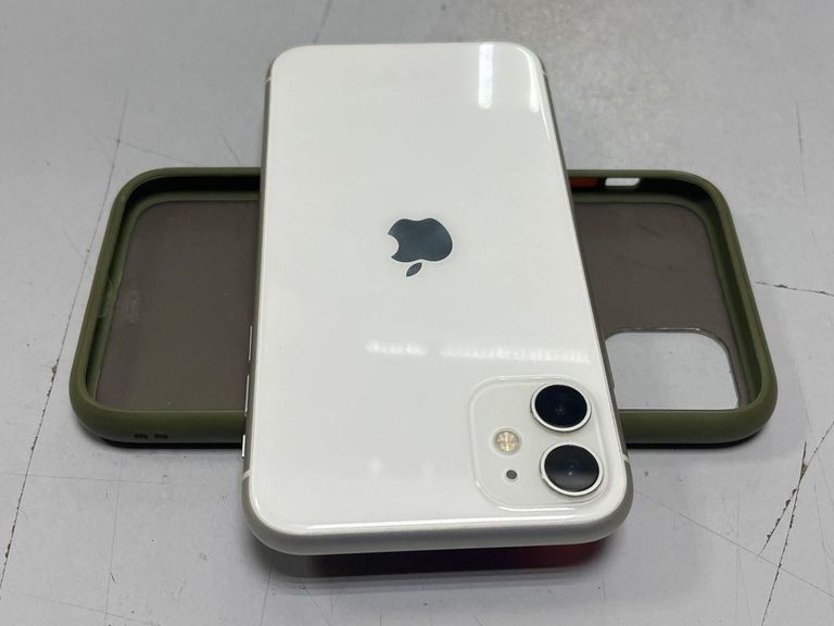 Дешево Apple iphone 11 128gb з ломбарду