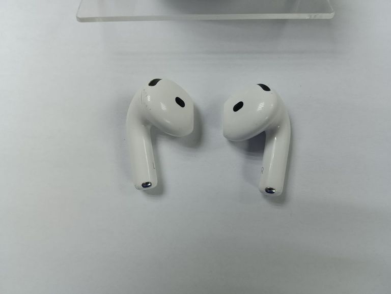 Розпродаж Apple airpods 4, продавець Техноскарб
