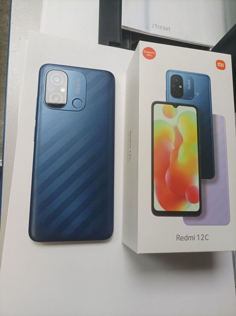 Купити Xiaomi redmi 12c 3/32gb Б/У