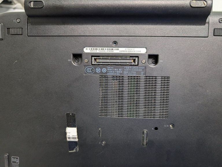 Объявление Dell 14/core i5 2520m ddr3/6gb ddr3/hdd *відсутній/ssd 320 gb/*інтегрована Б/У