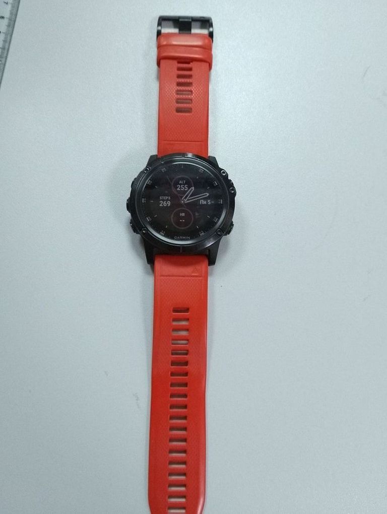 Дешево Garmin fenix 5x plus з ломбарду
