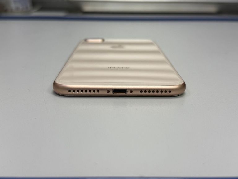Дешево Apple iphone 8 plus 64gb з ломбарду