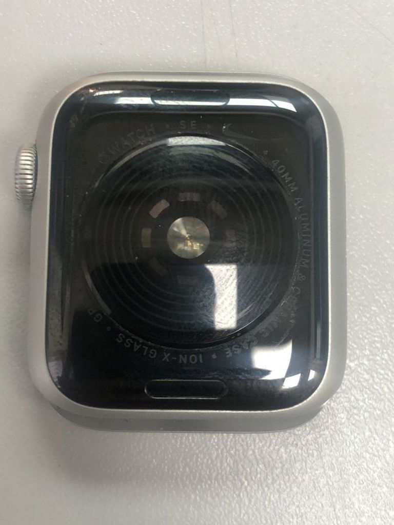 Оголошення Apple watch se gps 40mm aluminum case Б/У