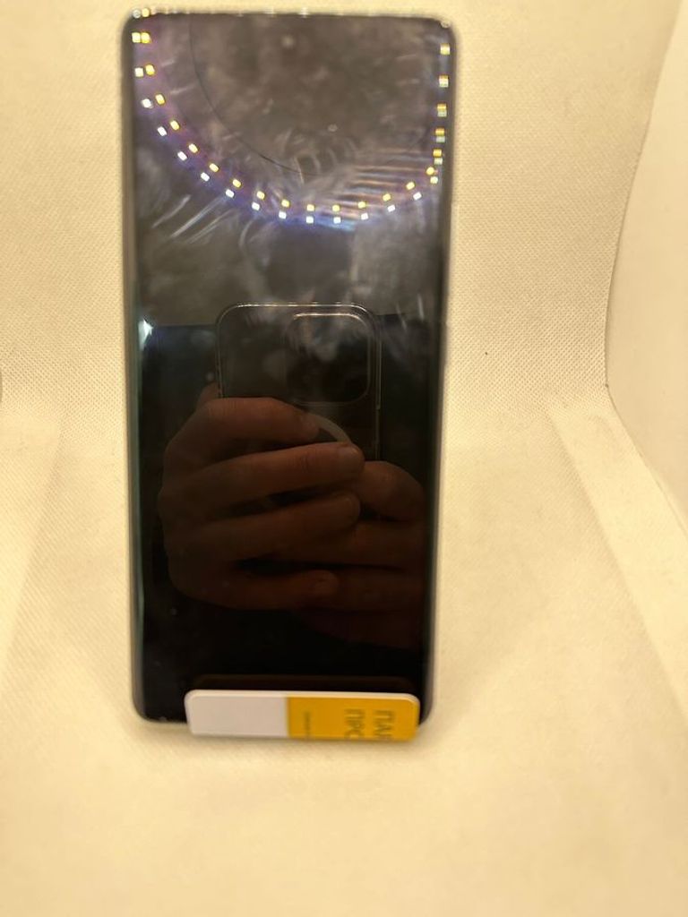 Объявление Oppo reno10 5g 8/256gb Б/У