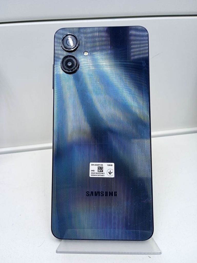 Объявление Samsung galaxy a06 4/128gb Б/У