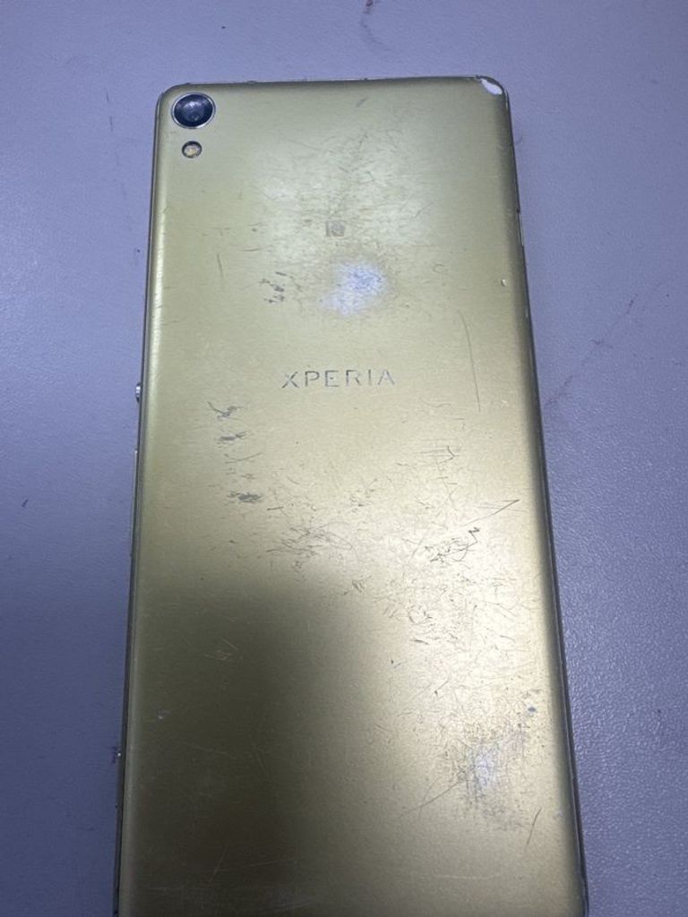 Оголошення Sony xperia xa dual f3112 2/16gb Б/У