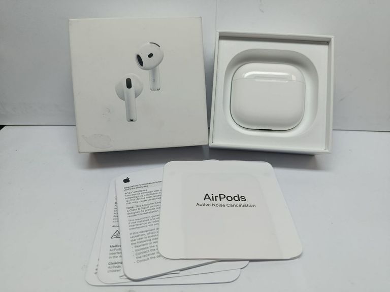 Купити Apple airpods 4 with active noise cancellation Б/У