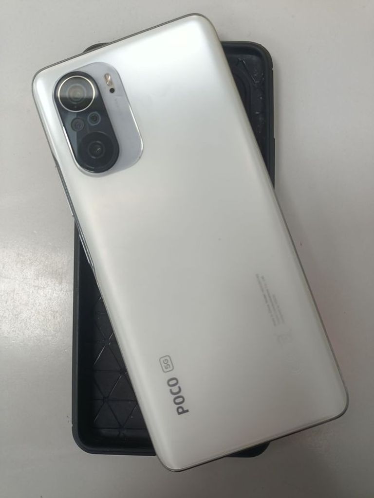Купить Xiaomi poco f3 6/128gb Б/У