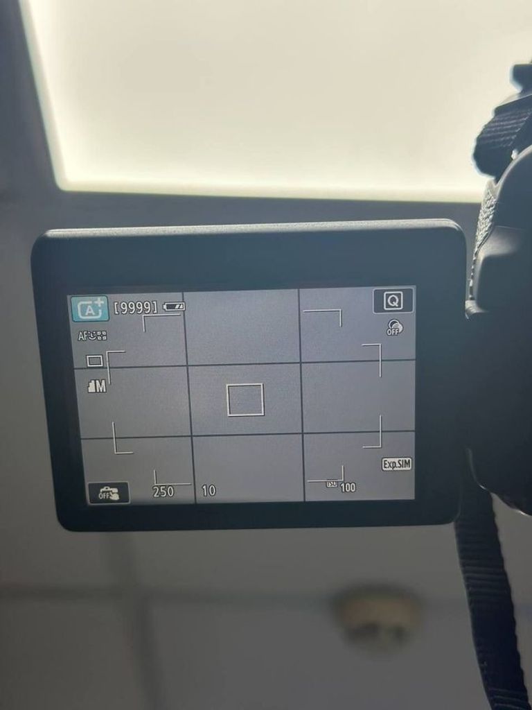 Canon eos 700d + efs 18-55mm macro 0.25m/0.8ft Код:01-200871964. Зображення 12