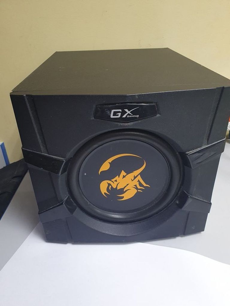 Купити Genius sw-g 2.1 3000 Б/У