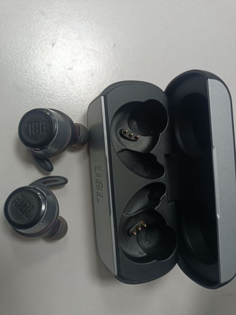 Объявление Jbl reflect flow Б/У