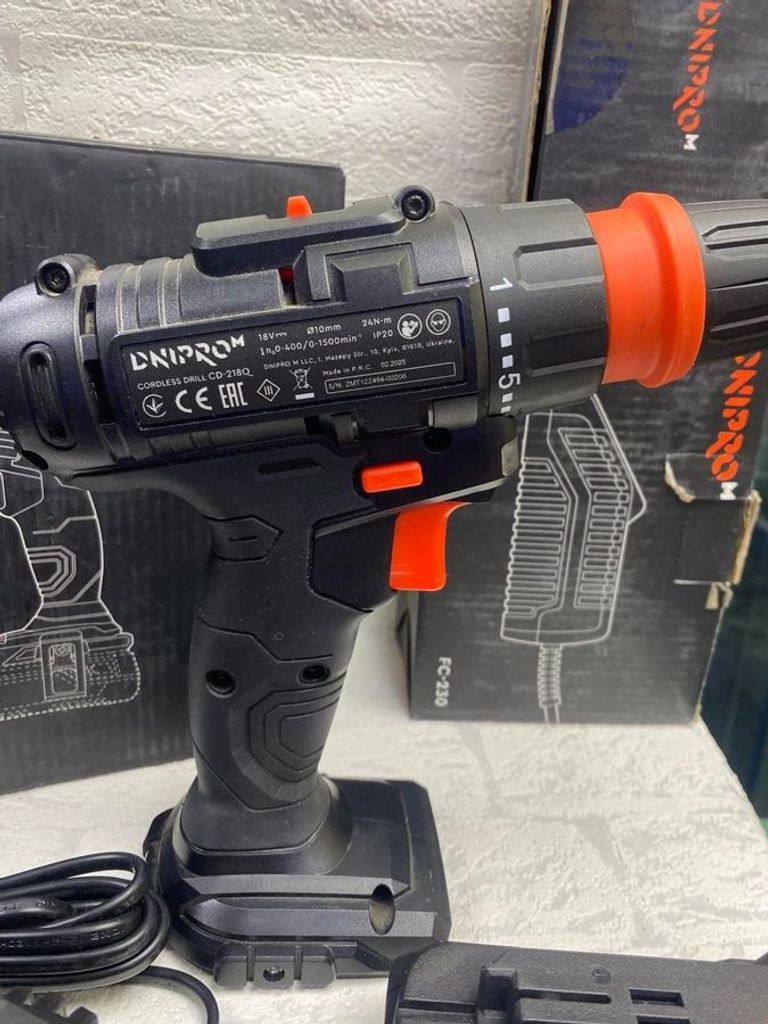 Оголошення Dnipro-M cd-218q 1акб 4ah зп Б/У