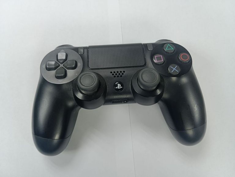 Объявление Sony dualshock 4 Б/У