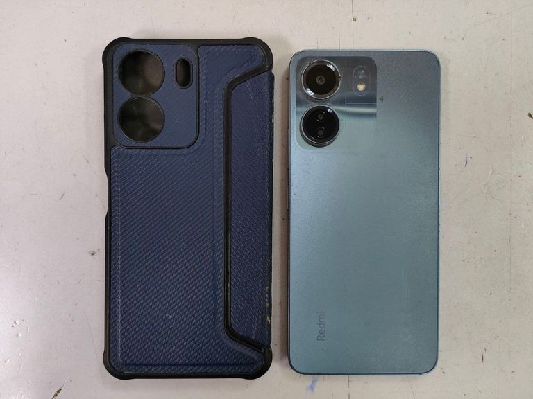 Дешиво Xiaomi redmi 13c 8/256gb с ломбарда