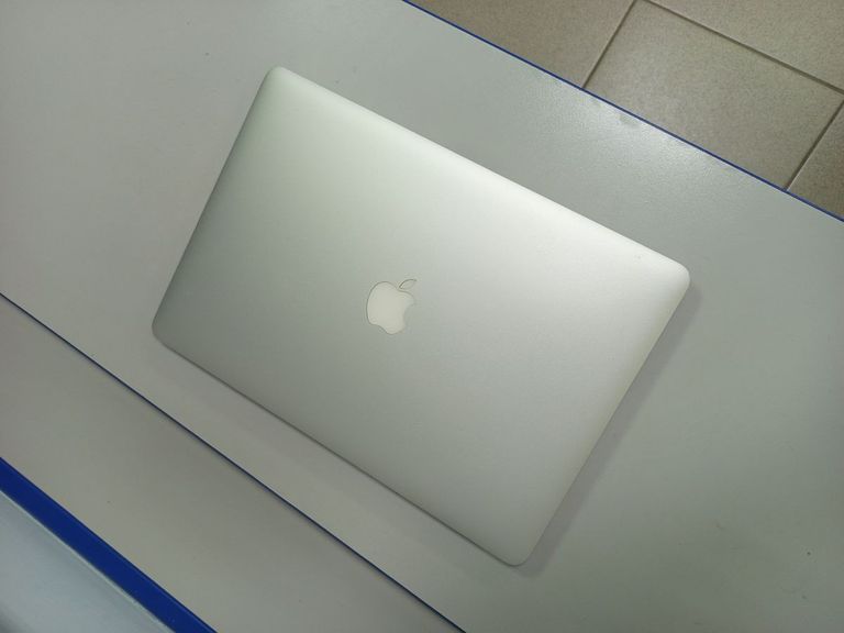 Оголошення Apple a1398 15,4" core i7 2ghz/ram8gb/ssd256/intel iris pro 1536 mb Б/У
