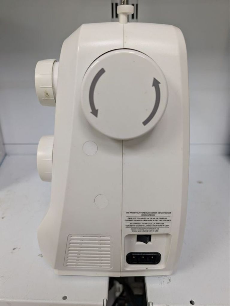 Дешево Silvercrest SNM 33 C1 з ломбарду