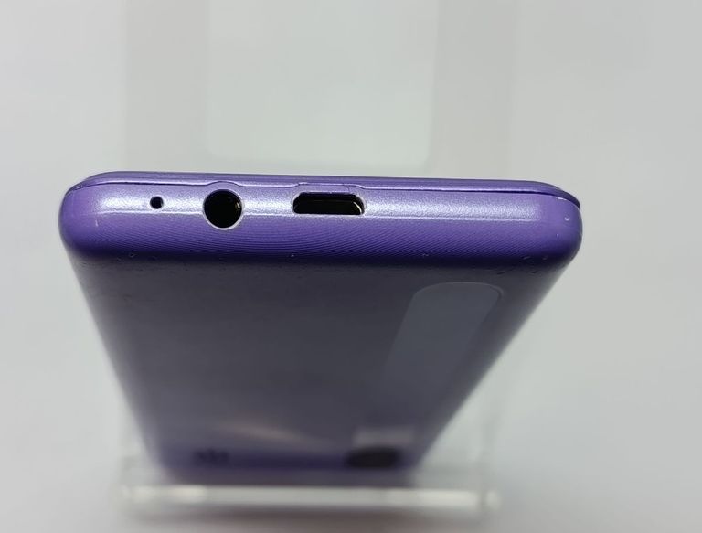 Дешево Nomi i2840 з ломбарду